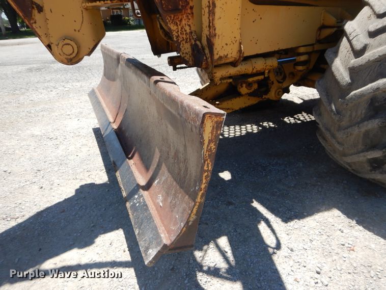 image for item DH4479 1991 Vermeer V6050  trencher