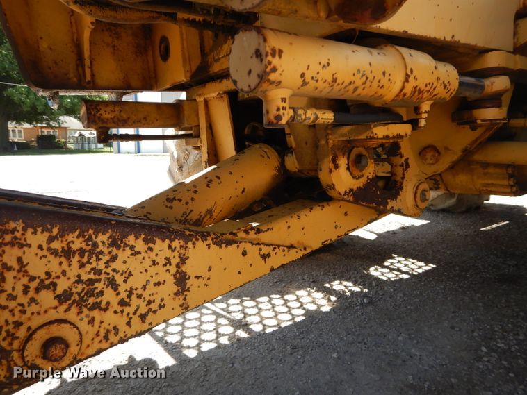 image for item DH4479 1991 Vermeer V6050  trencher