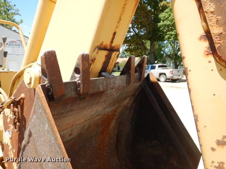 image for item DH4479 1991 Vermeer V6050  trencher