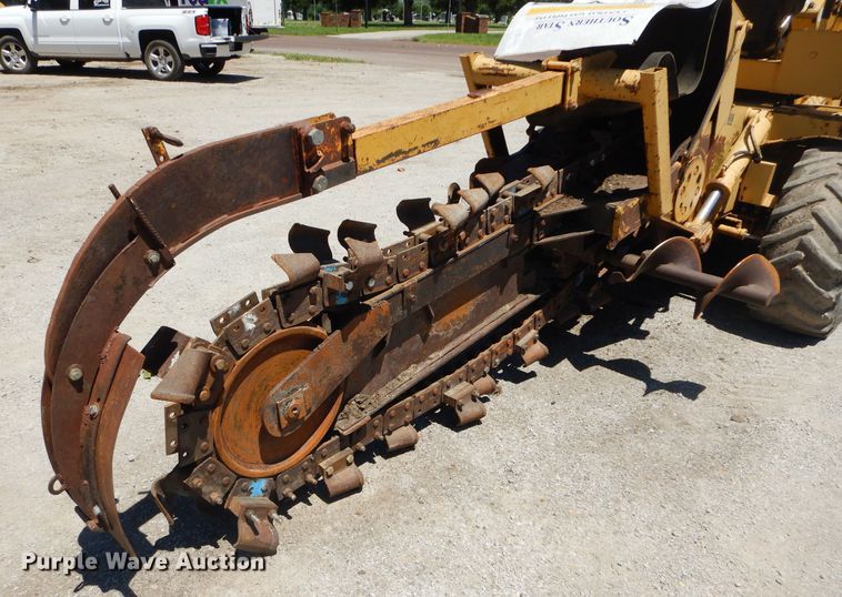 image for item DH4479 1991 Vermeer V6050  trencher