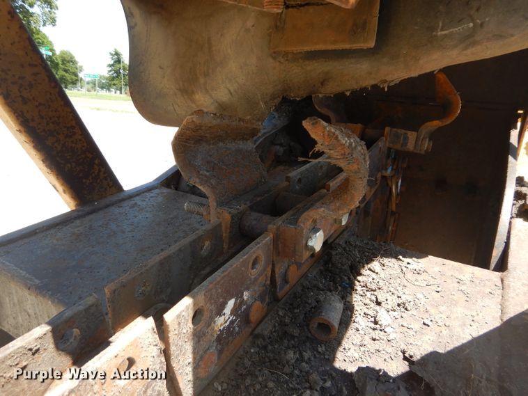 image for item DH4479 1991 Vermeer V6050  trencher