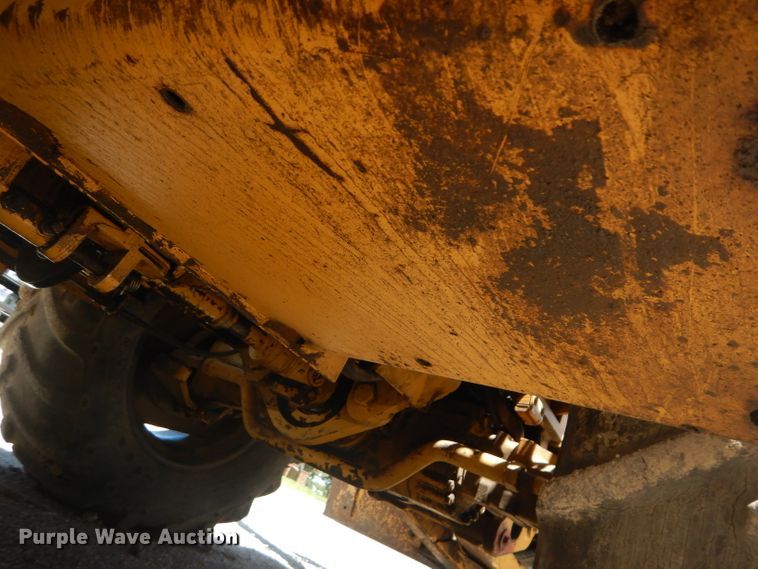 image for item DH4479 1991 Vermeer V6050  trencher