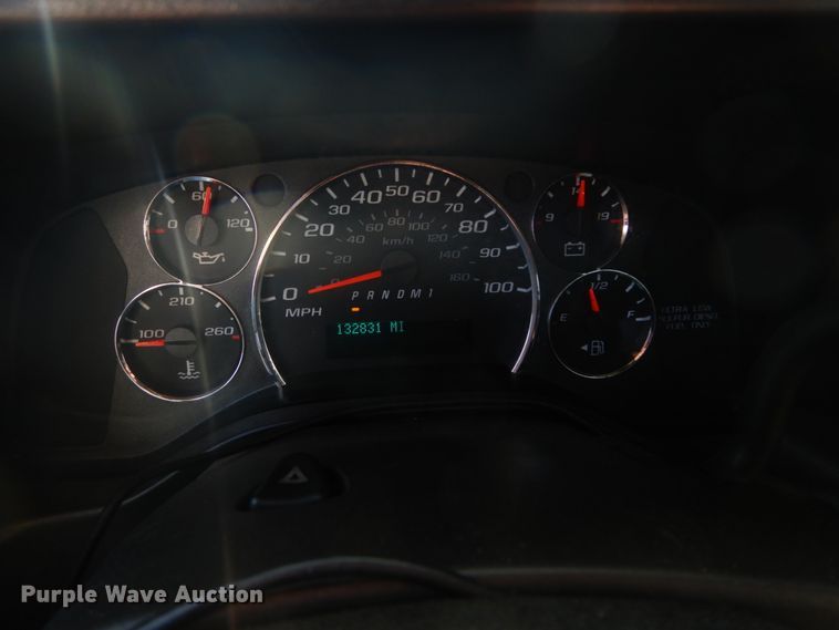 image for item DH5119 2010 Chevrolet Express G4500  shuttle bus