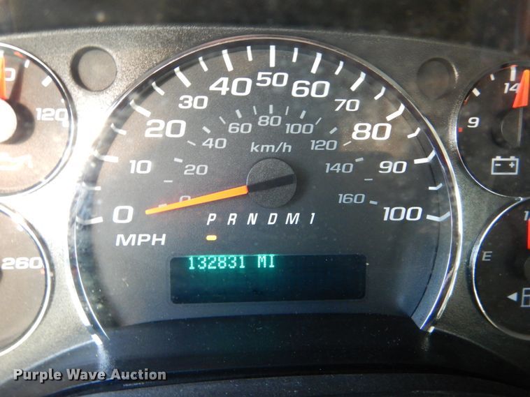 image for item DH5119 2010 Chevrolet Express G4500  shuttle bus