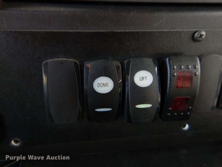 image for item DH5119 2010 Chevrolet Express G4500  shuttle bus