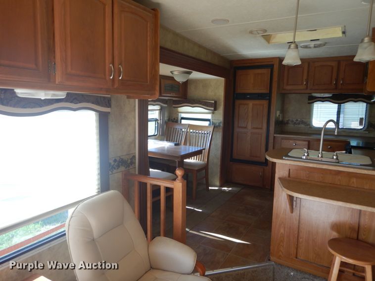 image for item DH5127 2008 Dutchman 31RGBS-M5  camper