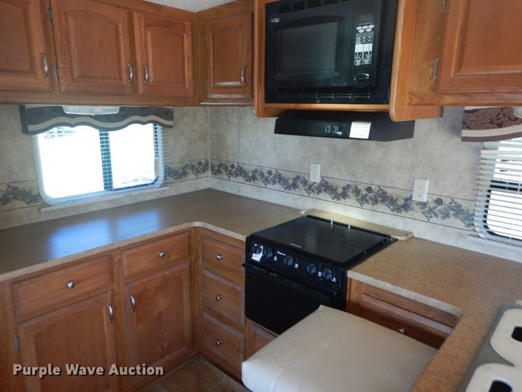 image for item DH5127 2008 Dutchman 31RGBS-M5  camper