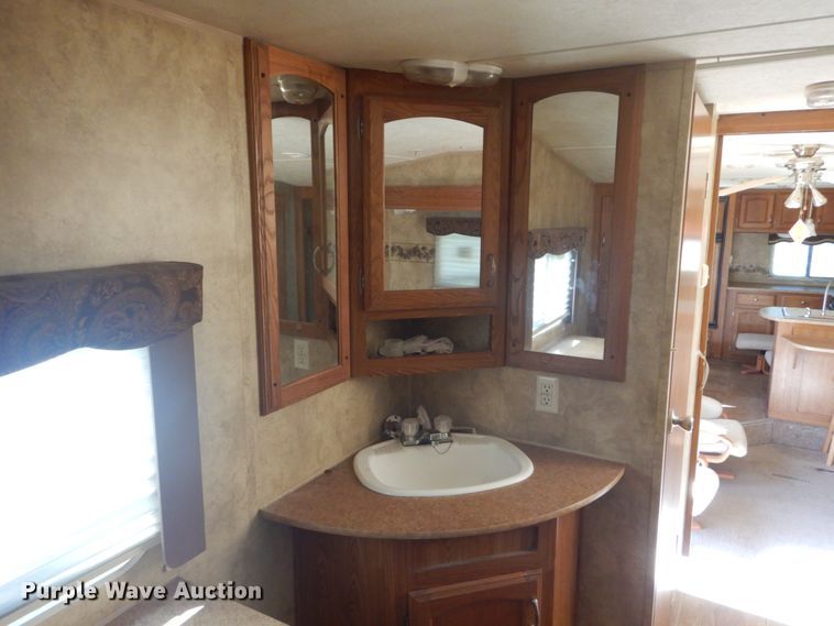 image for item DH5127 2008 Dutchman 31RGBS-M5  camper