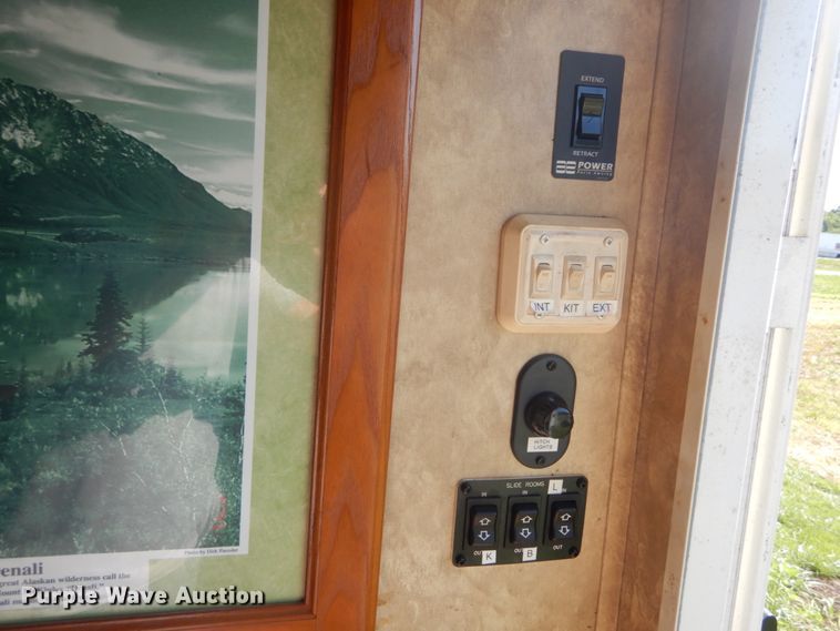 image for item DH5127 2008 Dutchman 31RGBS-M5  camper