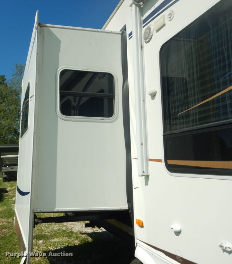 image for item DH5127 2008 Dutchman 31RGBS-M5  camper