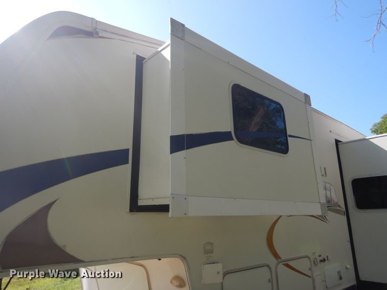 image for item DH5127 2008 Dutchman 31RGBS-M5  camper