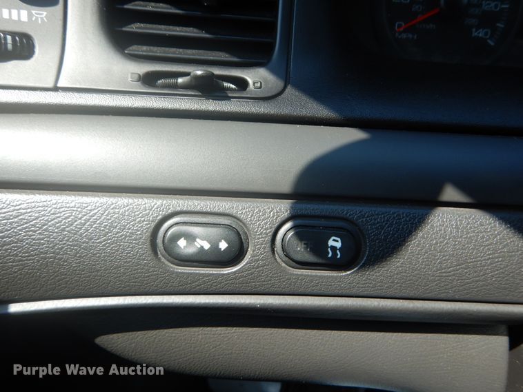 image for item DH5128 2010 Ford Crown Victoria Police Interceptor