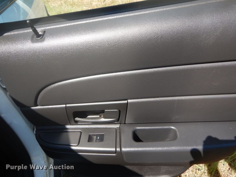 image for item DH5128 2010 Ford Crown Victoria Police Interceptor