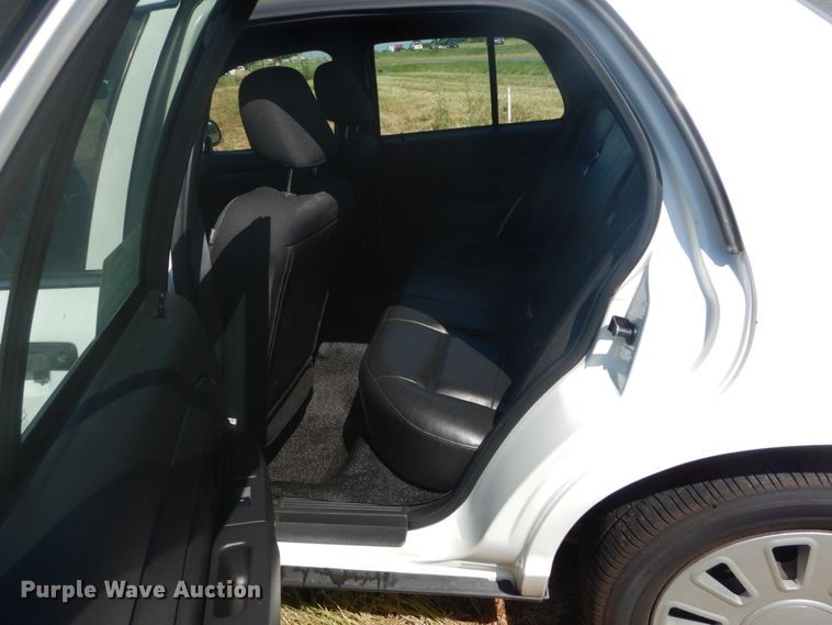 image for item DH5128 2010 Ford Crown Victoria Police Interceptor