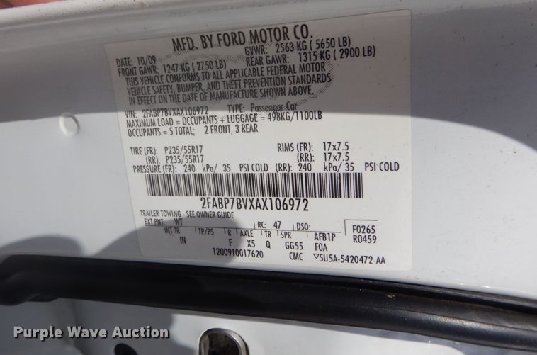 image for item DH5128 2010 Ford Crown Victoria Police Interceptor