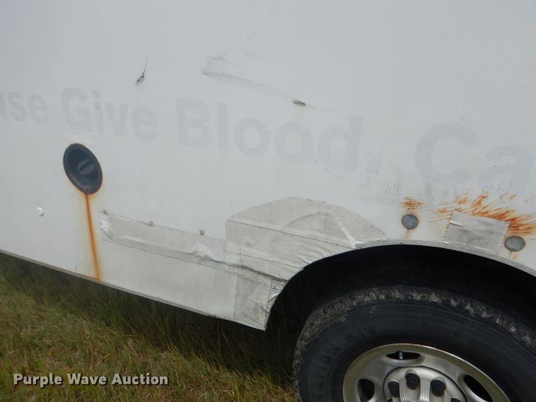 image for item DH5130 2005 Chevrolet Express 3500  delivery truck