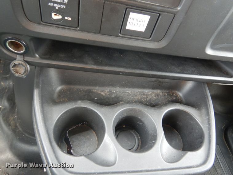 image for item DH5130 2005 Chevrolet Express 3500  delivery truck