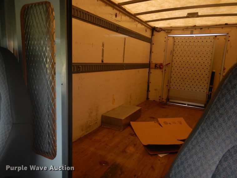 image for item DH5130 2005 Chevrolet Express 3500  delivery truck