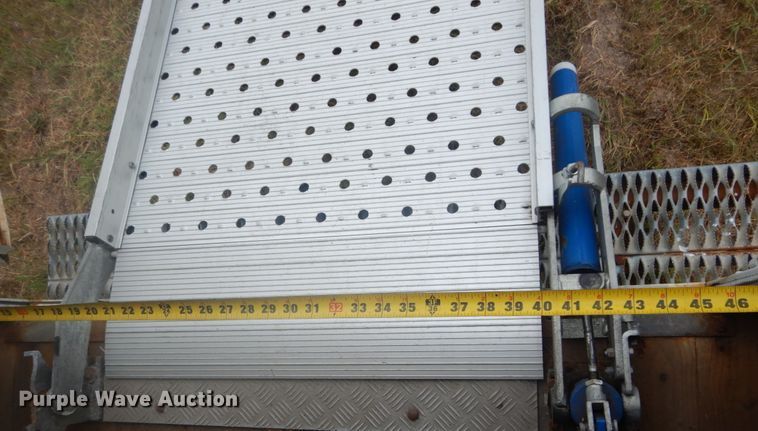 image for item DH5130 2005 Chevrolet Express 3500  delivery truck