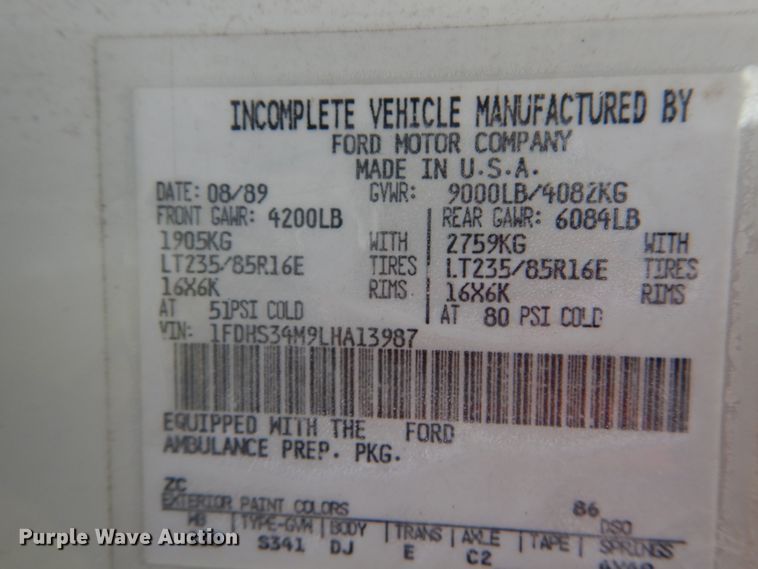 image for item DH5132 1990 Ford Econoline E350  ambulance