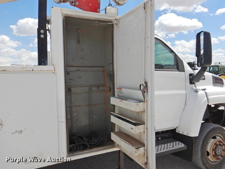 image for item DI0154 2009 Chevrolet C4500  service truck