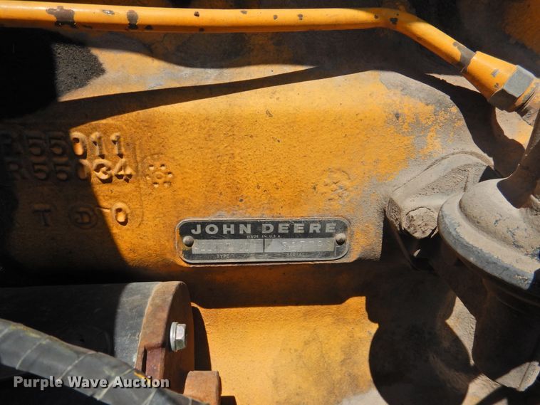 image for item DI0168 1980 John Deere 480B  forklift