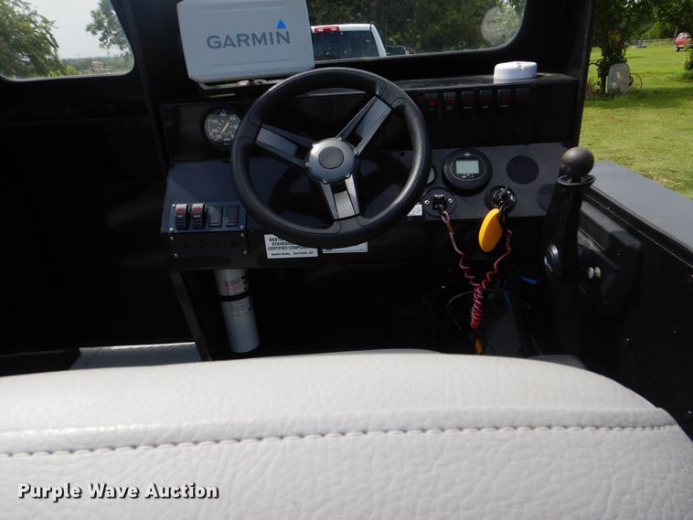 image for item DI0280 2018 SeaArk Predator 220  boat