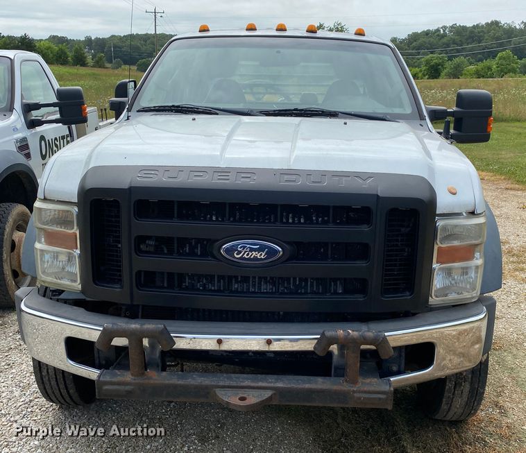 image for item DI8751 2008 Ford F550 Super Duty XL  Crew Cab flatbed truck