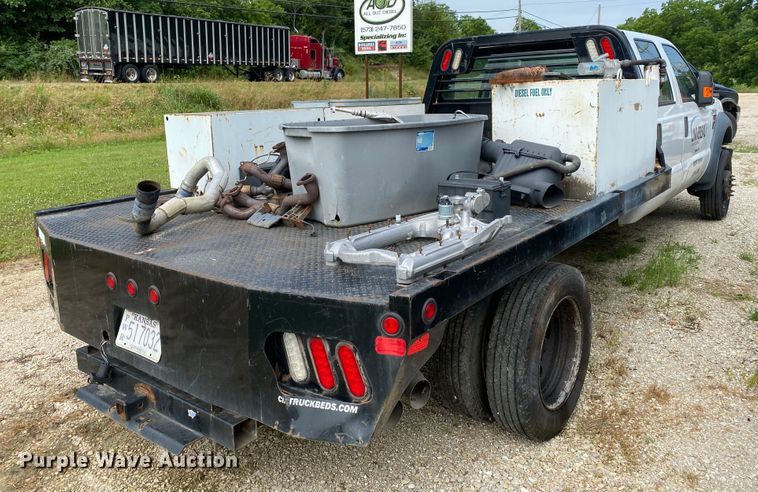 image for item DI8751 2008 Ford F550 Super Duty XL  Crew Cab flatbed truck