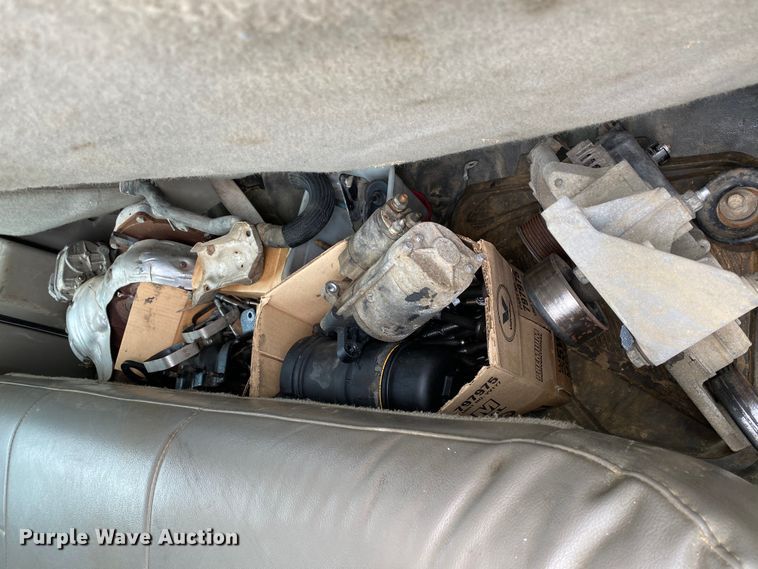 image for item DI8751 2008 Ford F550 Super Duty XL  Crew Cab flatbed truck