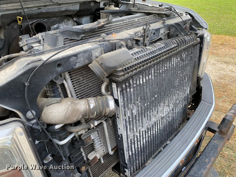 image for item DI8751 2008 Ford F550 Super Duty XL  Crew Cab flatbed truck