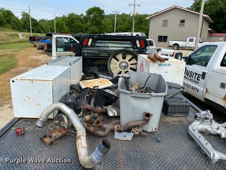 image for item DI8751 2008 Ford F550 Super Duty XL  Crew Cab flatbed truck