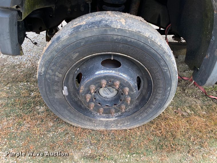 image for item DI8751 2008 Ford F550 Super Duty XL  Crew Cab flatbed truck