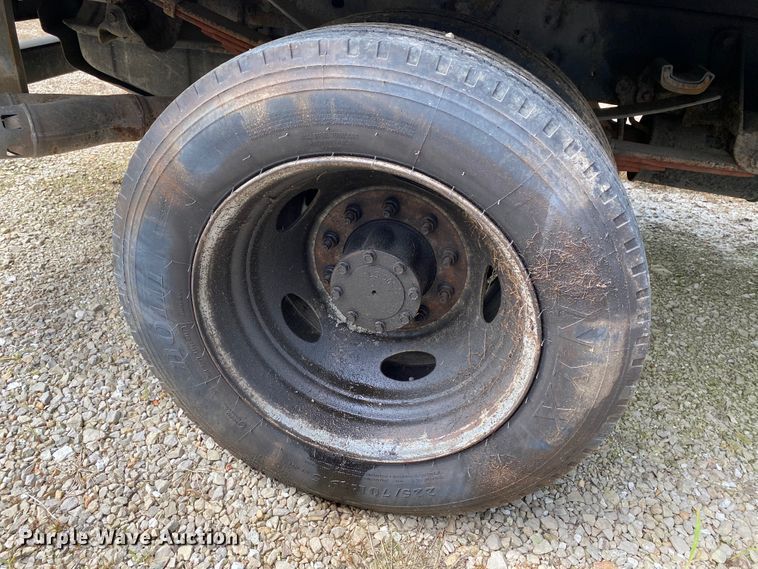 image for item DI8751 2008 Ford F550 Super Duty XL  Crew Cab flatbed truck