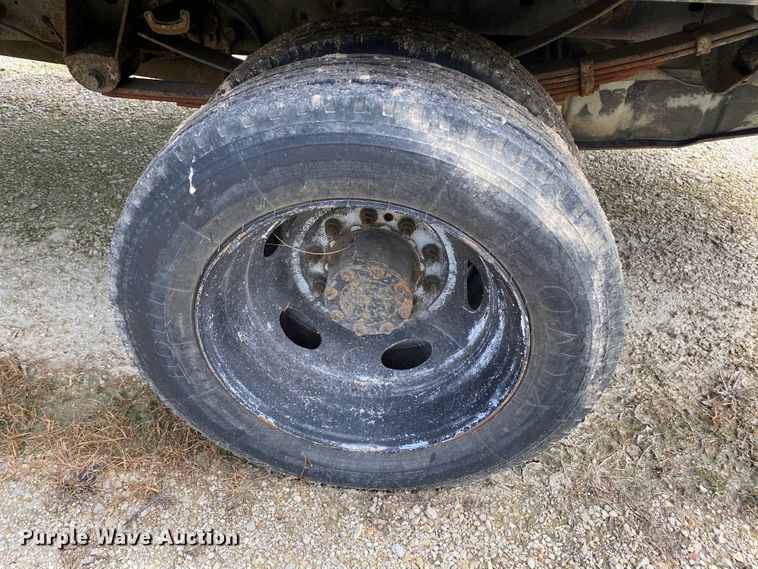 image for item DI8751 2008 Ford F550 Super Duty XL  Crew Cab flatbed truck