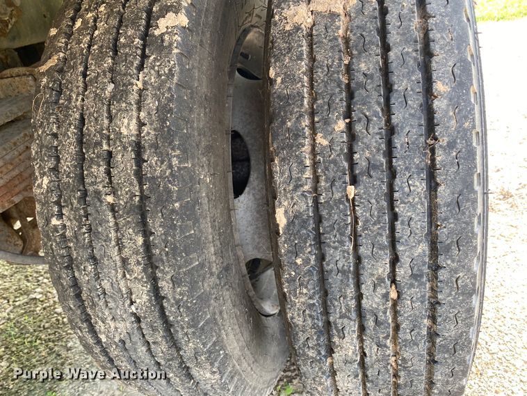 image for item DI8751 2008 Ford F550 Super Duty XL  Crew Cab flatbed truck