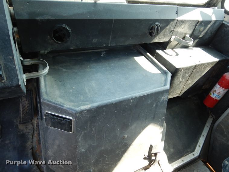 image for item DJ4277 1999 Chevrolet P40  delivery van