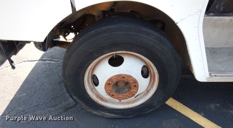 image for item DJ4277 1999 Chevrolet P40  delivery van