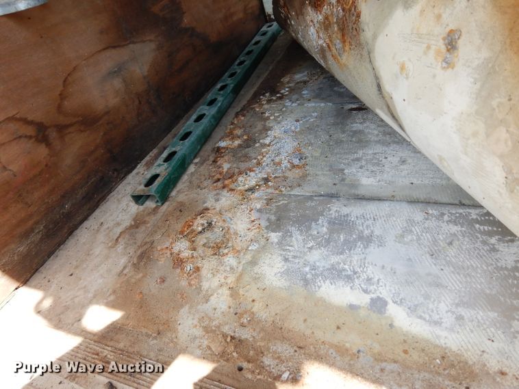 image for item DJ4277 1999 Chevrolet P40  delivery van