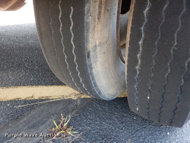 image for item DJ4277 1999 Chevrolet P40  delivery van