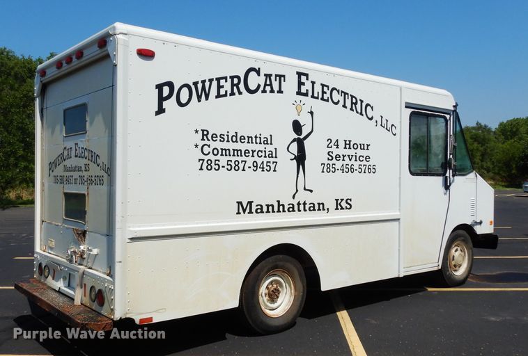 image for item DJ4278 1996 GMC Utilimaster  delivery van