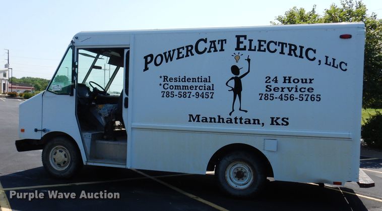 image for item DJ4278 1996 GMC Utilimaster  delivery van