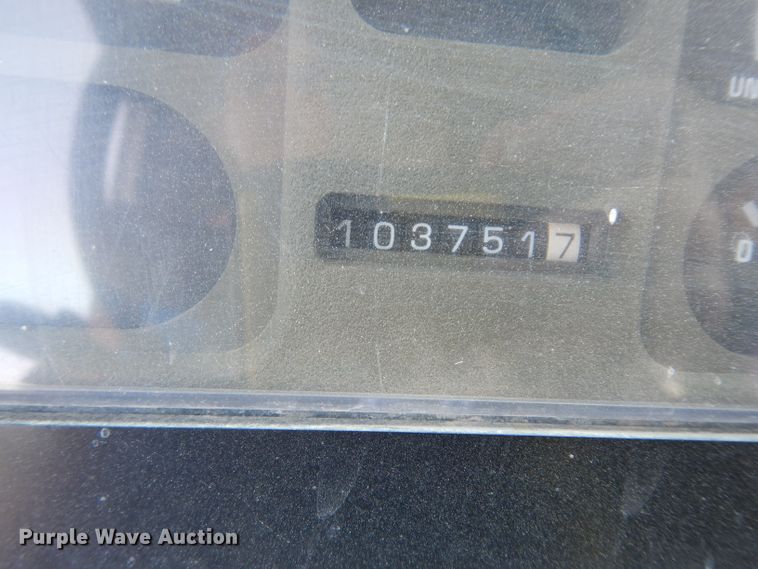 image for item DJ4278 1996 GMC Utilimaster  delivery van