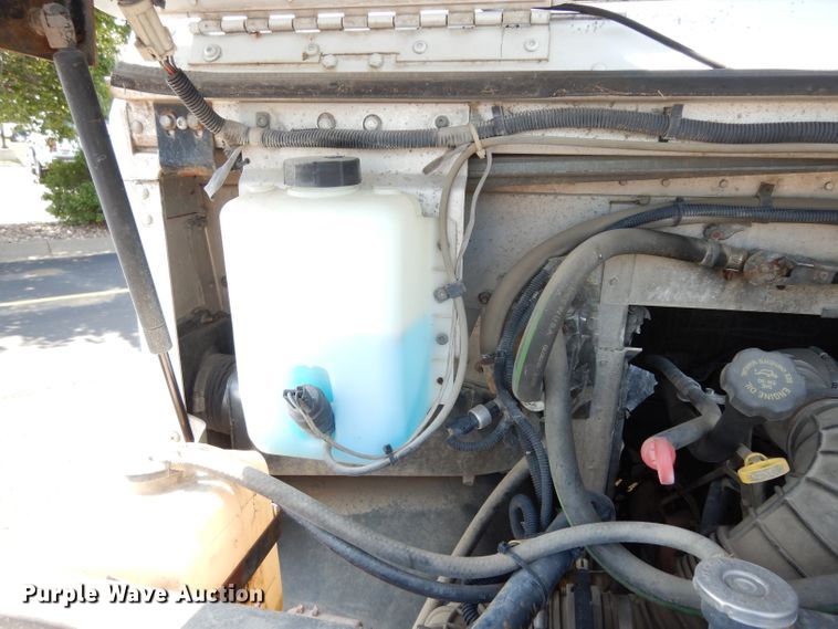 image for item DJ4278 1996 GMC Utilimaster  delivery van