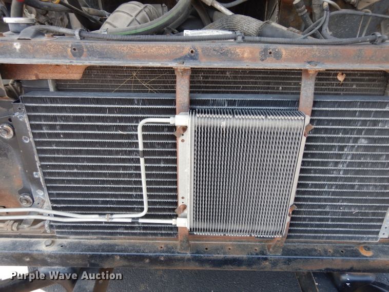 image for item DJ4278 1996 GMC Utilimaster  delivery van