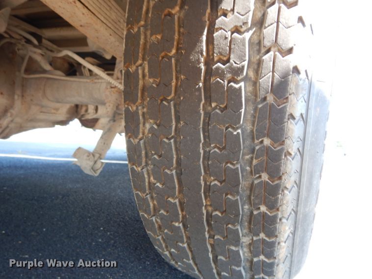 image for item DJ4278 1996 GMC Utilimaster  delivery van