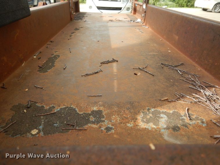 image for item DJ4293 1999 Genie  scissor lift