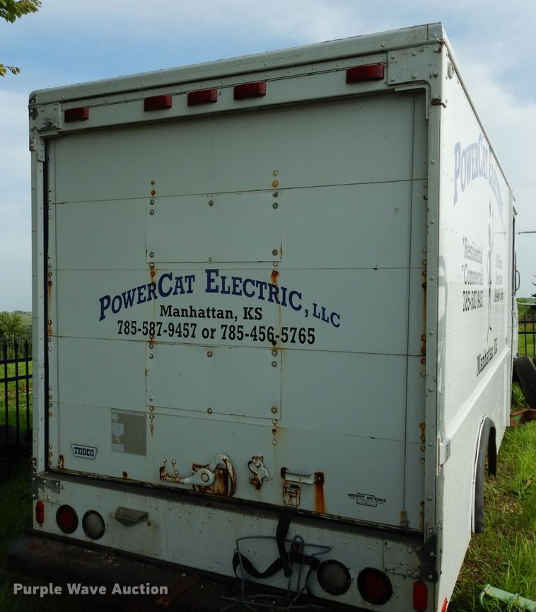 image for item DJ4294 1994 Chevrolet P30 Utilitmaster  delivery van