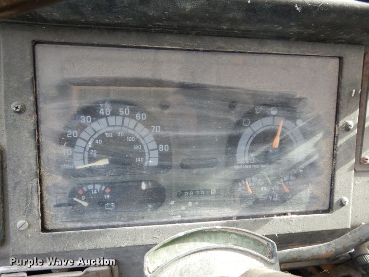 image for item DJ4294 1994 Chevrolet P30 Utilitmaster  delivery van