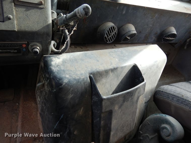 image for item DJ4294 1994 Chevrolet P30 Utilitmaster  delivery van